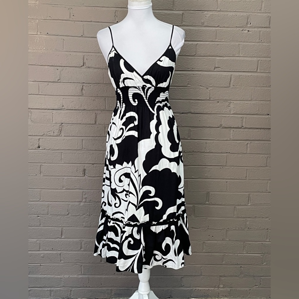 Bebe bold print midi dress L